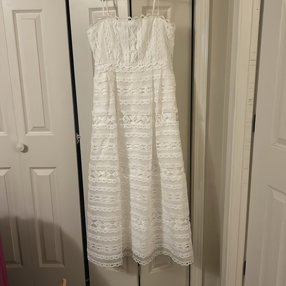 ENDLESS ROSE DRESS - Picture 1 of 5